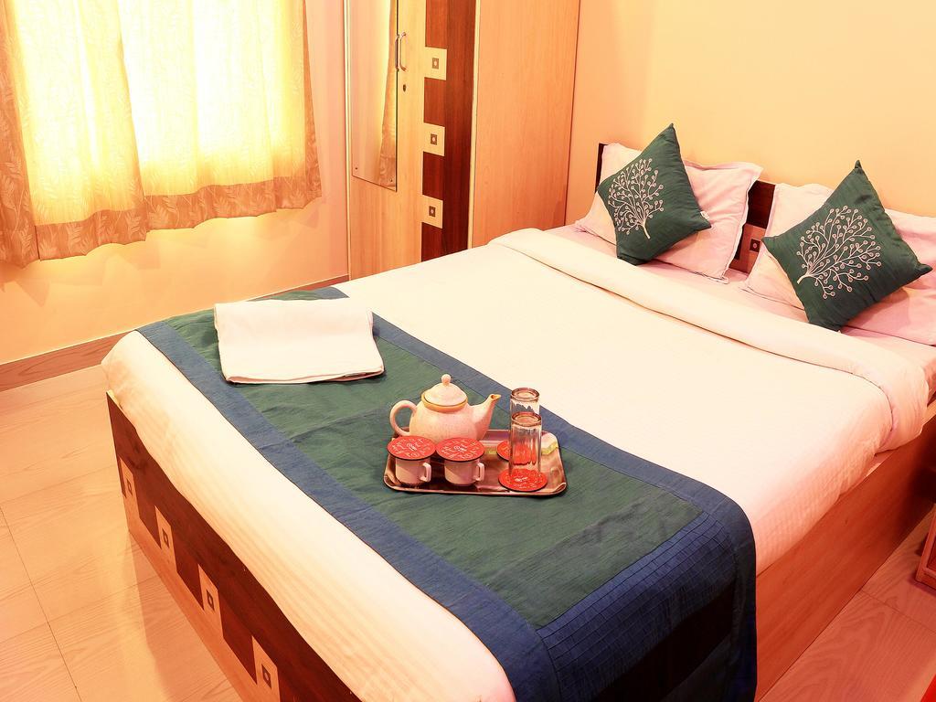 Oyo 1348 Hotel Zaika Inn Hāora Buitenkant foto